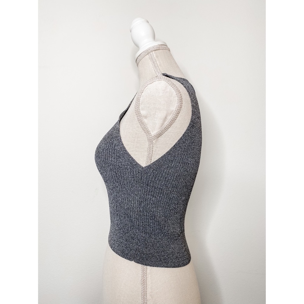 ASTR The Label Grey Ribbed Cropped Tank - Picture 3 of 4
